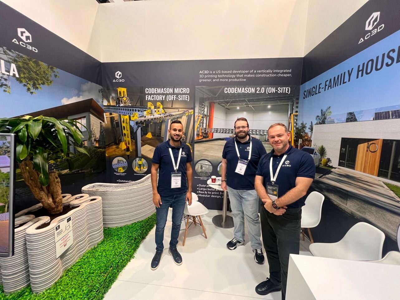 AC3D team at a construction 3D printing exhibition